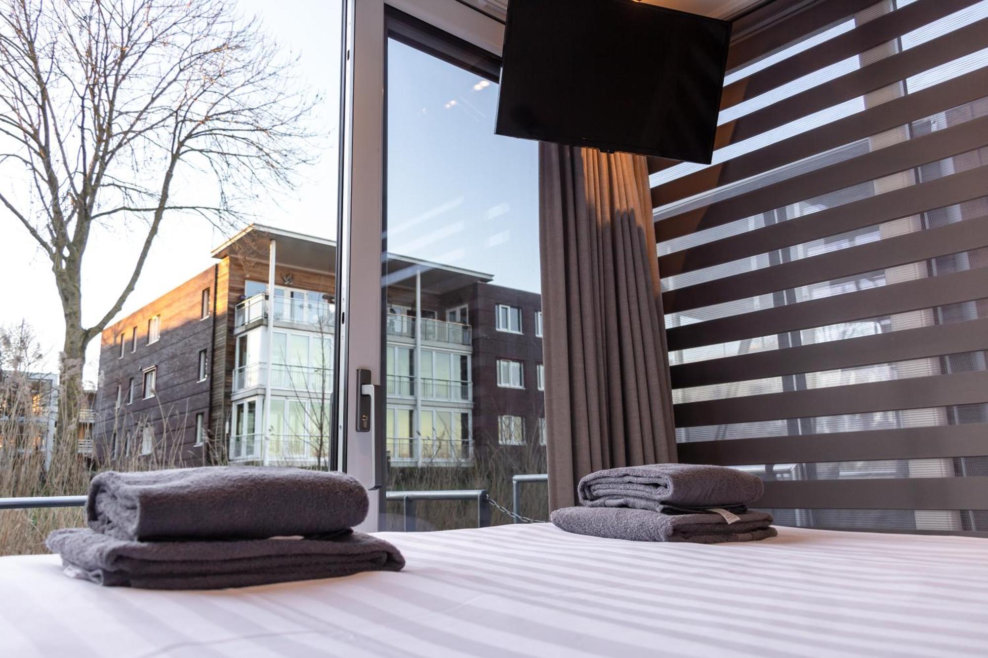 Luxurious Waterloft Near Beach And Centre By Weltevreden Experience Zeewolde Zewnętrze zdjęcie