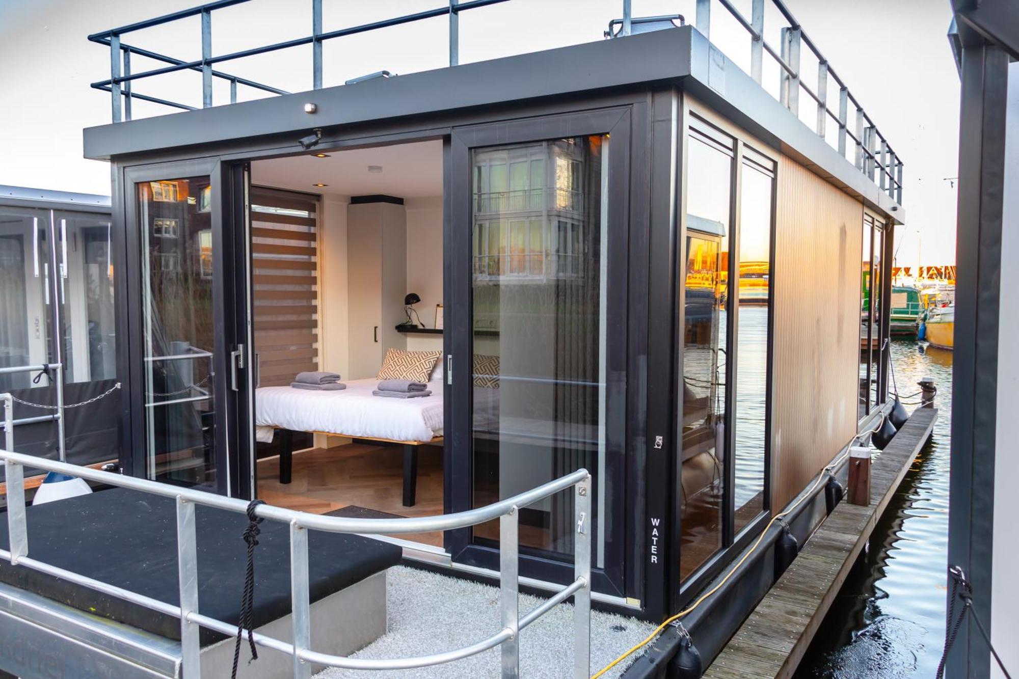 Luxurious Waterloft Near Beach And Centre By Weltevreden Experience Zeewolde Zewnętrze zdjęcie